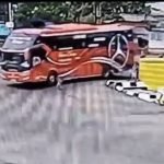 Bus tolelet