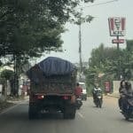 Jalan raya puspiptek