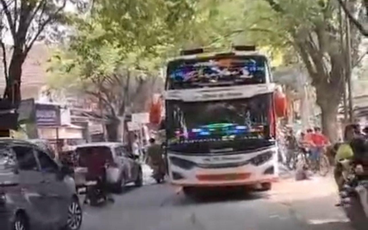 Bus telolet