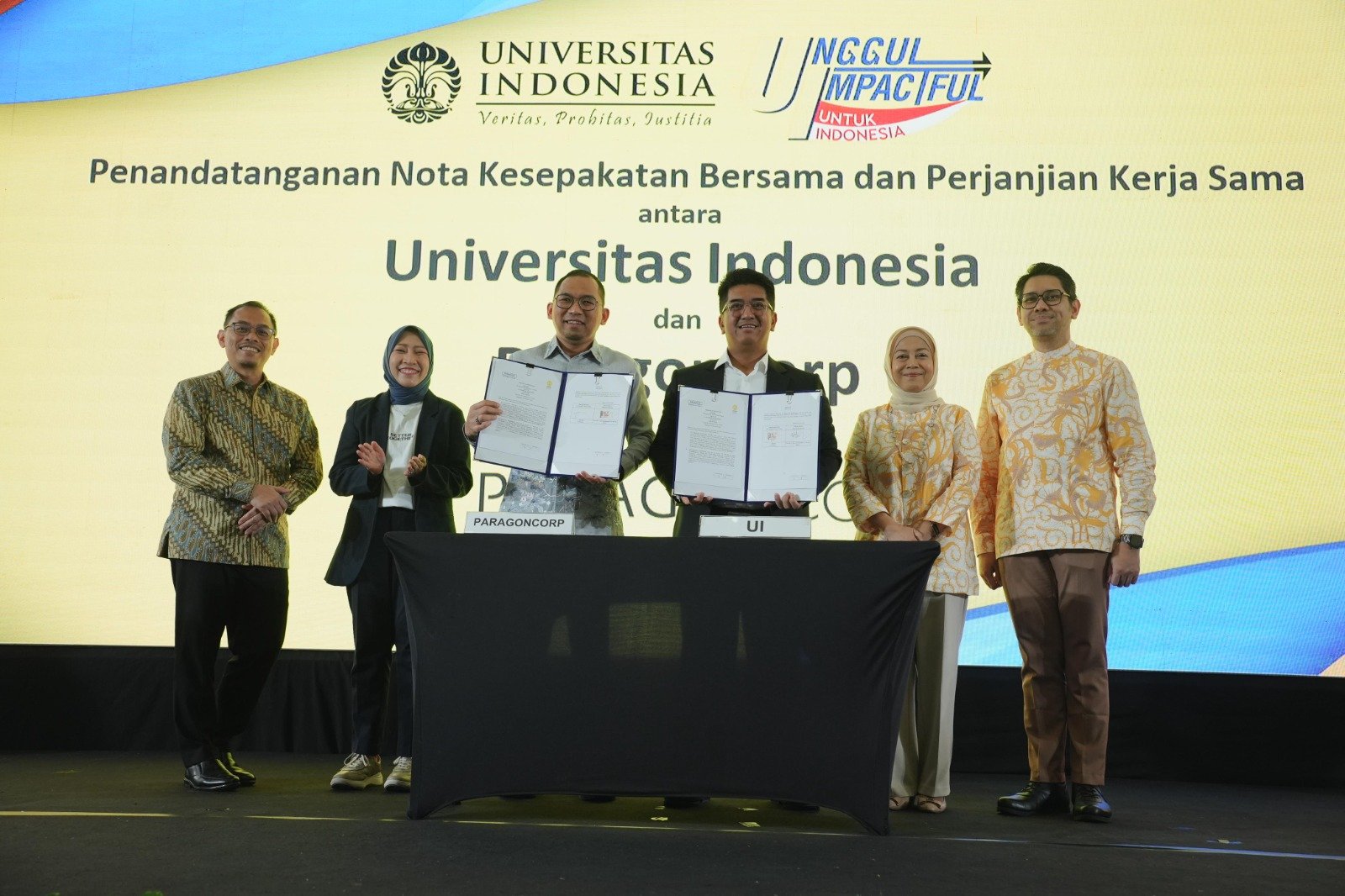 univerista indonesia dan paragoncorp