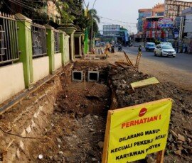 Pembangunan trotoar dan drainase di sepanjang Masjid Agung Al-Ittihan dan Gedung Pendopo Tangerang (Sabtu 26/9/2026)